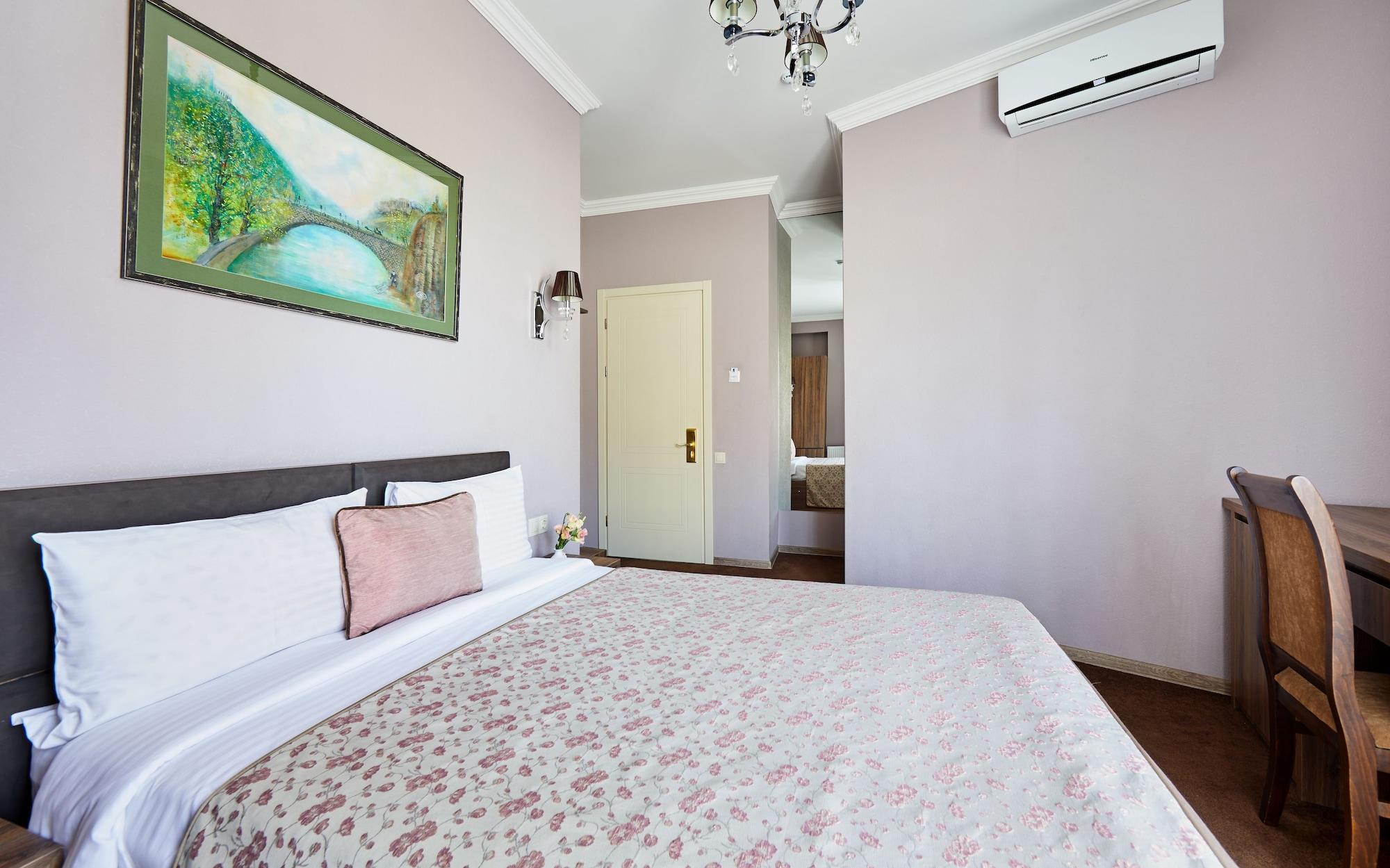 Hotel Pushkin Tbilisi Exterior photo