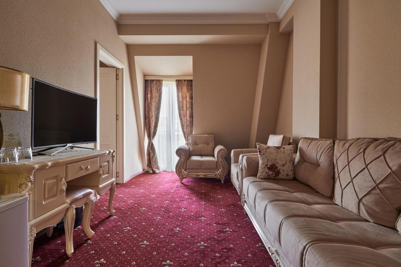 Hotel Pushkin Tbilisi Exterior photo